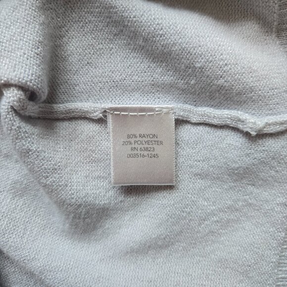Christopher & Banks Knit Top Short Sleeve Grey/Silver T-Shirt Crew Neck Size S - Picture 6 of 6